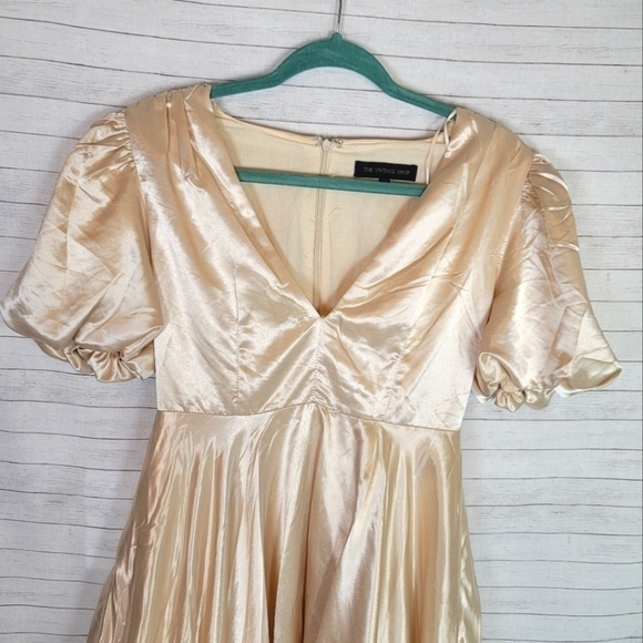 THE VINTAGE SHOP BUBBLE SKIRT & SLEEVE CHAMPAGNE SATIN MINI DRESS, SZ SMALL - Picture 8 of 14